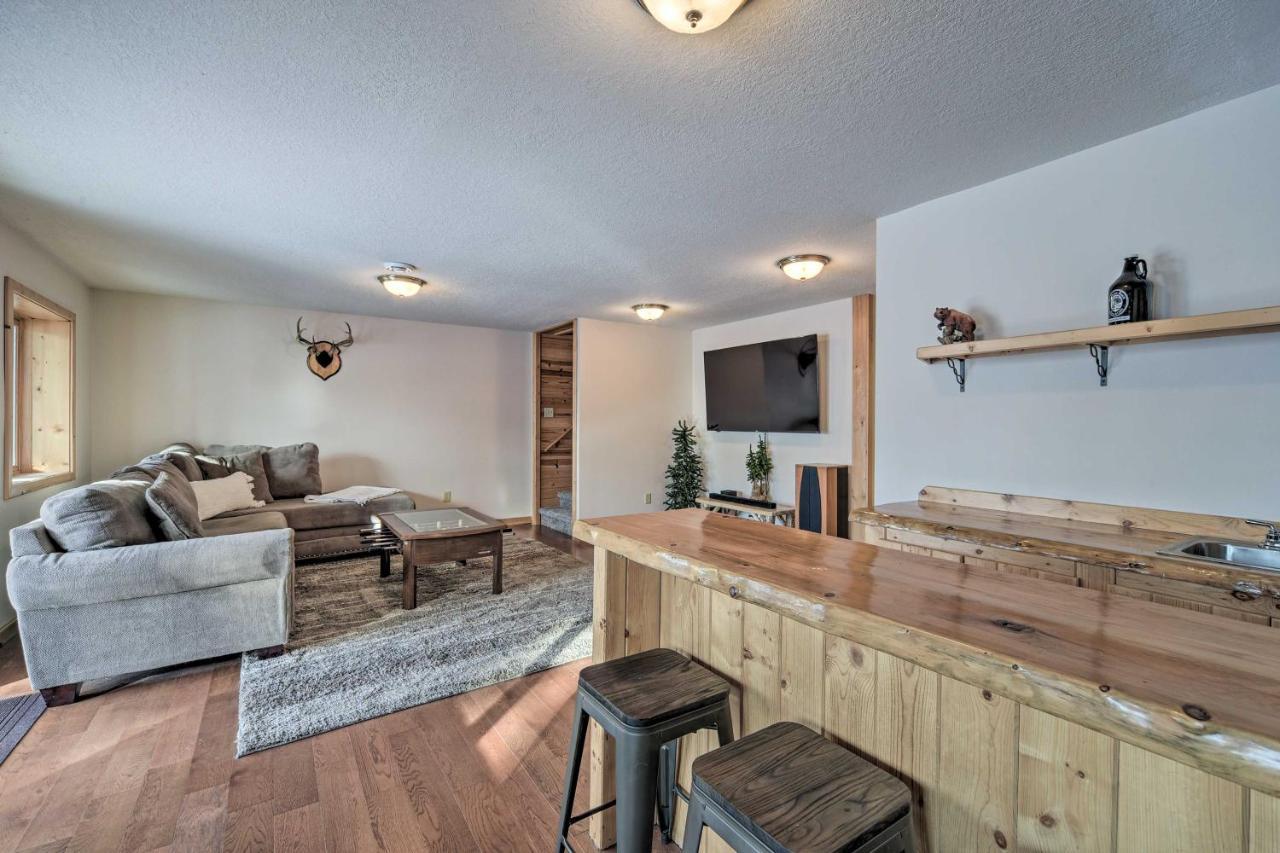 Scenic Hayward Lake View Retreat With Fire Pit 外观 照片