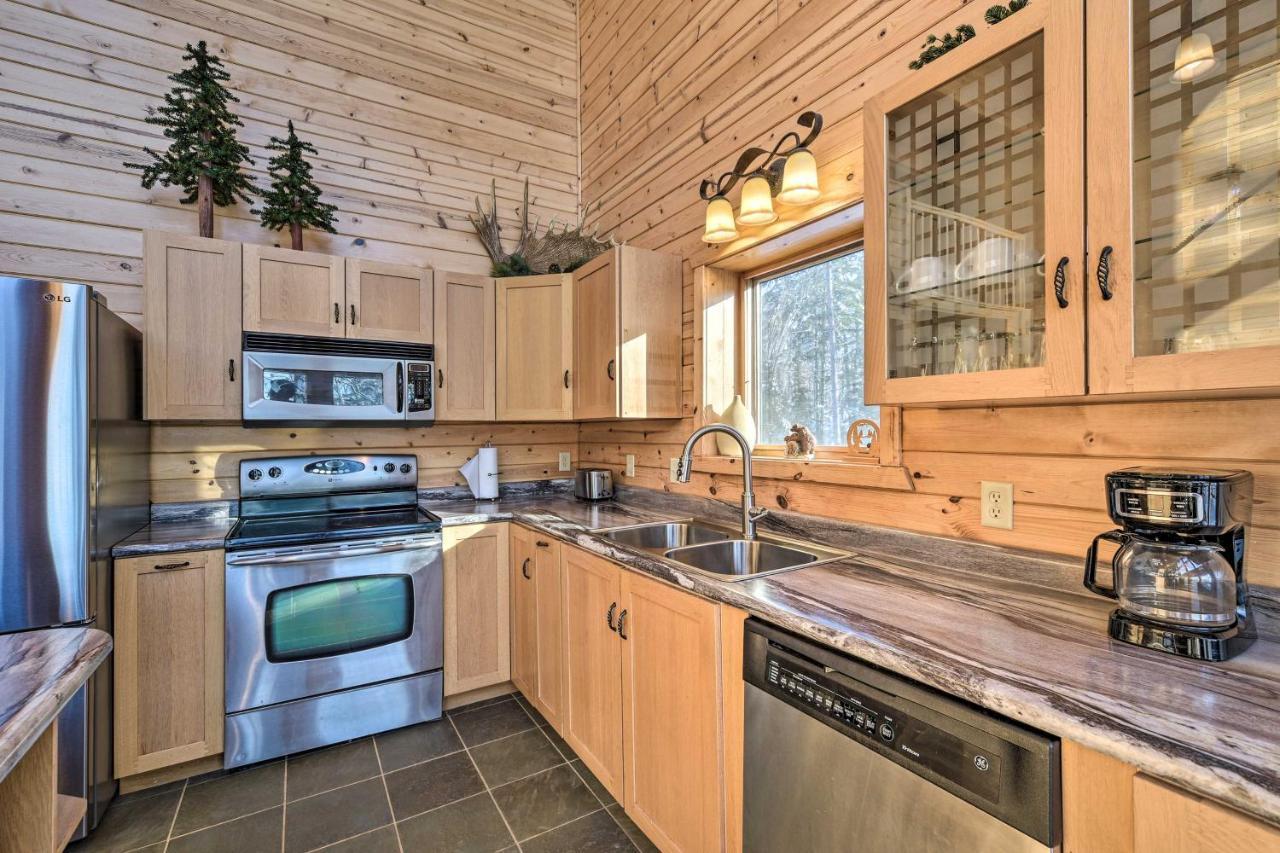 Scenic Hayward Lake View Retreat With Fire Pit 外观 照片